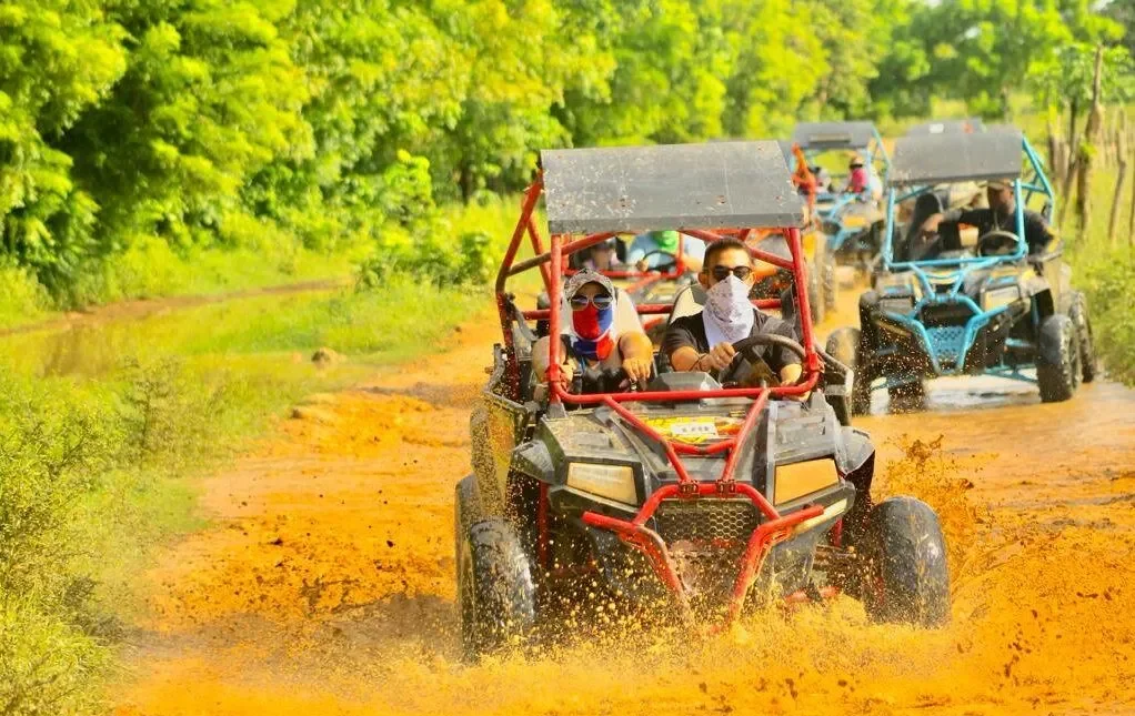 excursion-buggies-jungla-3-viajes-de-fiesta