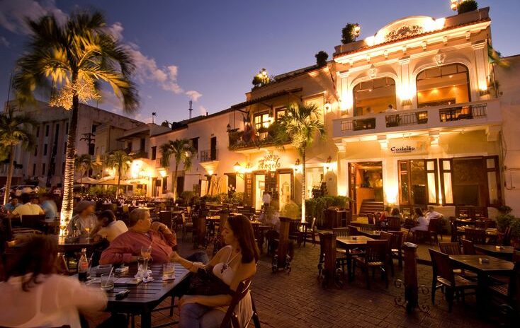 night-tour-santo-domingo-6-viajes-de-fiesta