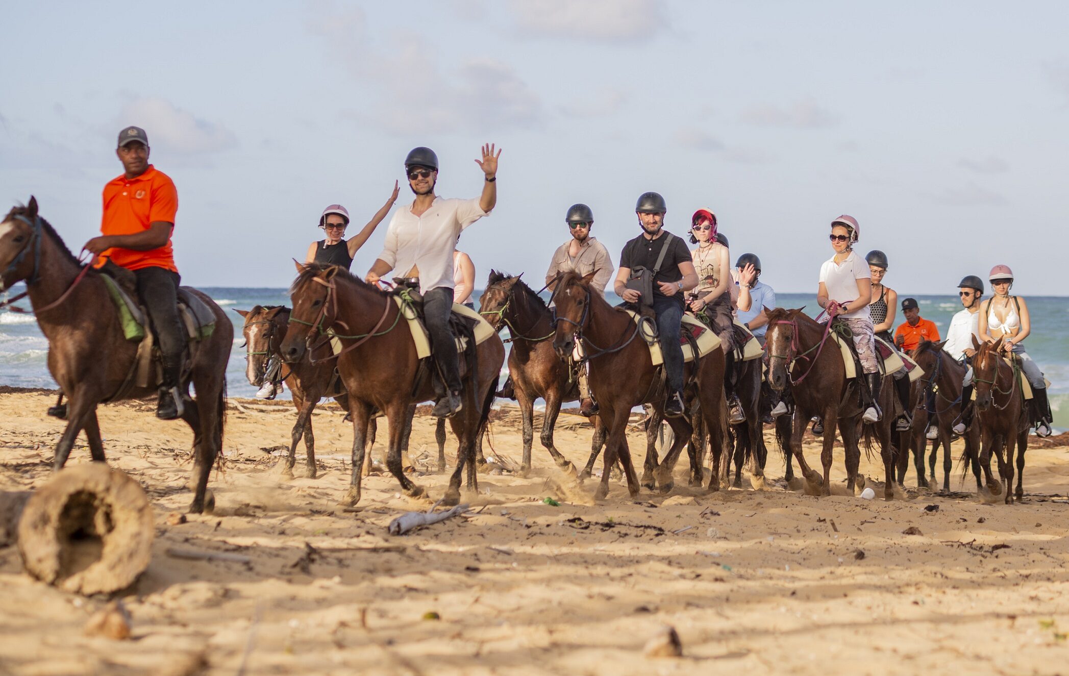 ruta-caballo-playa-uvero-alto-3-viajes-de-fiesta