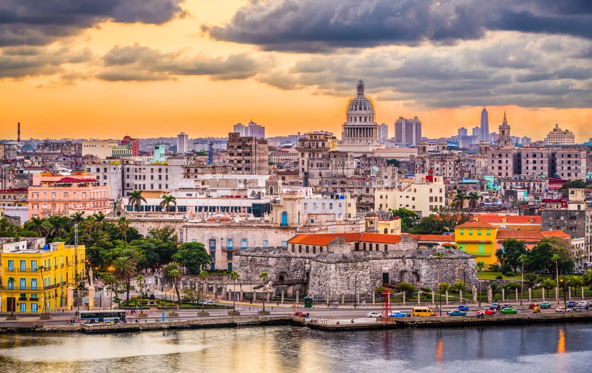 visita-habana-4-viajes-de-fiesta