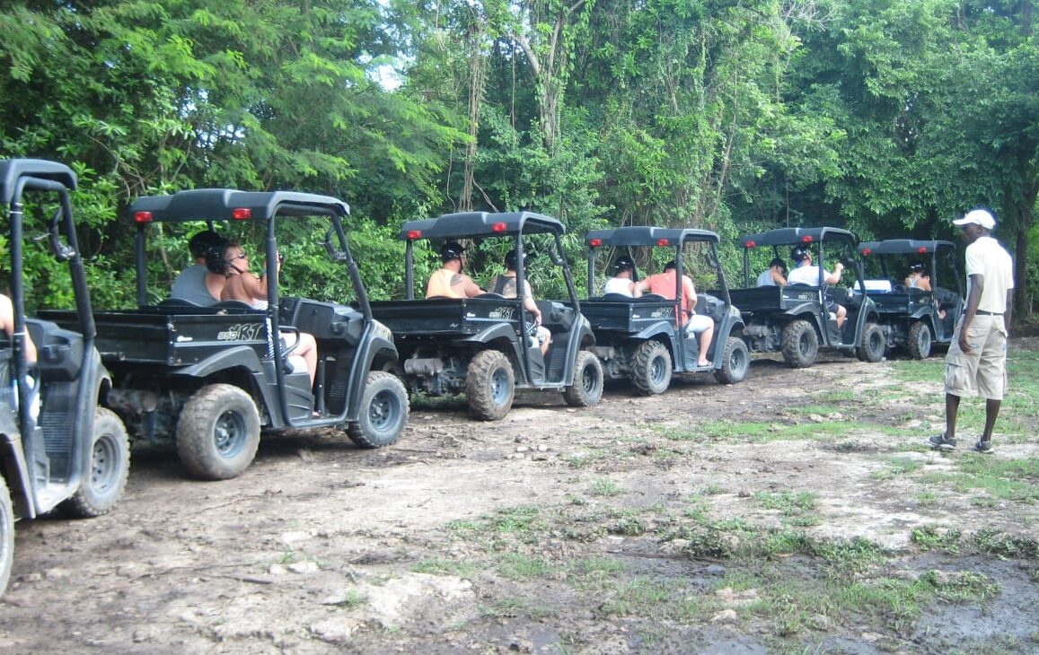 excursion-buggy-4x4-punta-cana-4-viajes-de-fiesta