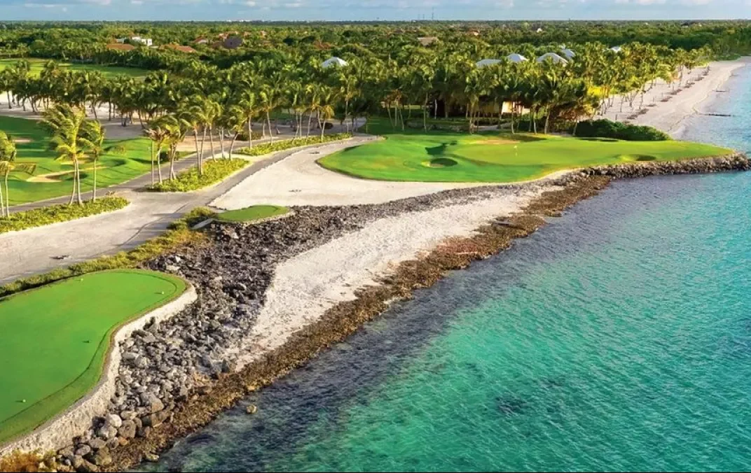 pack-amantes-golf-punta-cana-2-viajes-de-fiesta