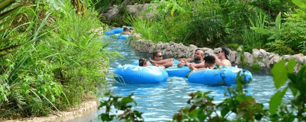 Actividad Diversión Splash-Piscina con Cascada Bávaro Adventure Park 2025