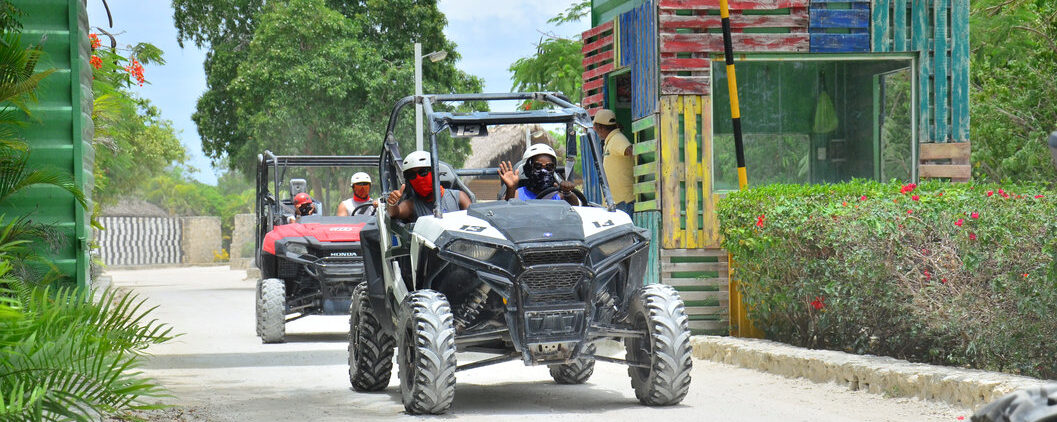 Pack Ahorro Actividades Catamarán+Ruta Polaris+Tirolina en Bávaro Adventure Park 2025