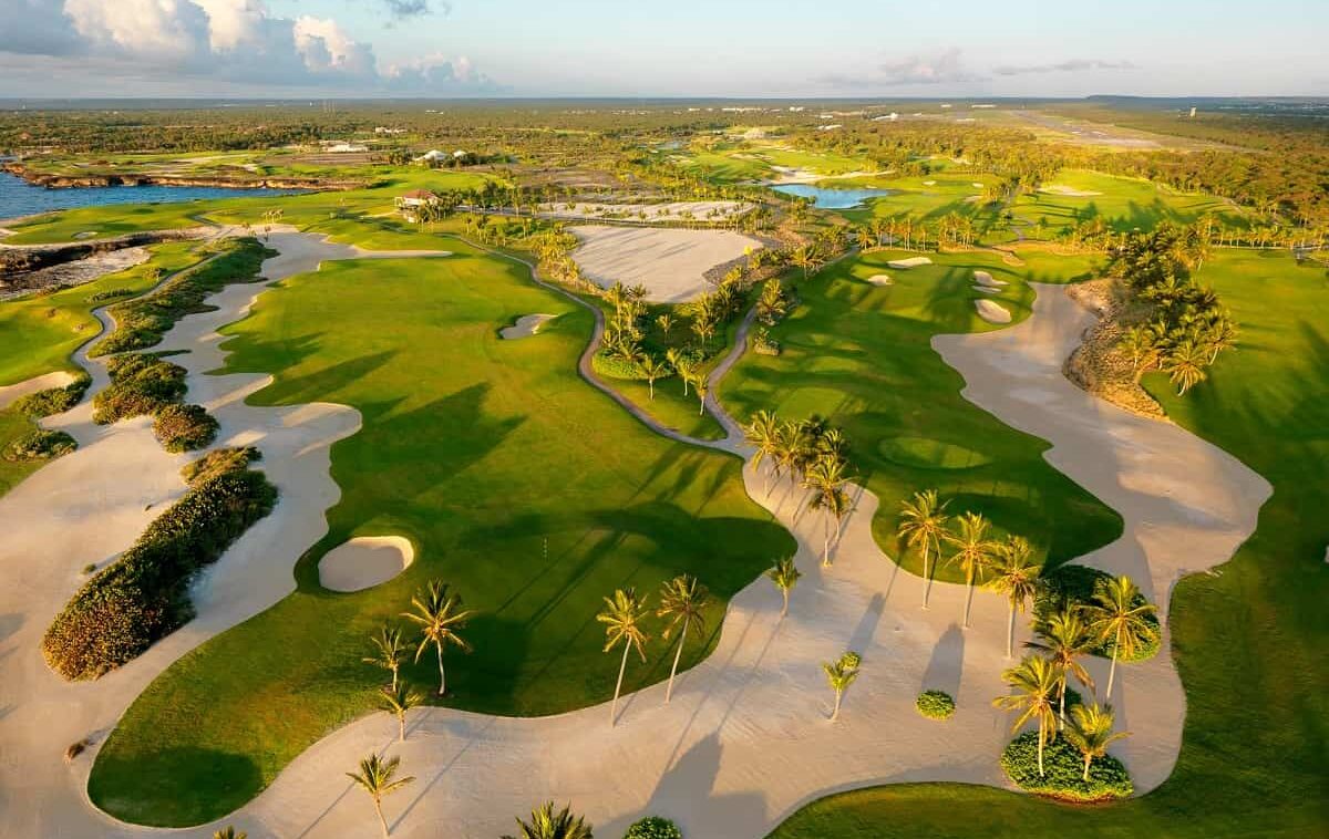 golf-bavaro-iberostar-3-viajes-de-fiesta